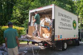 Best Retail Junk Removal  in Maxton, NC